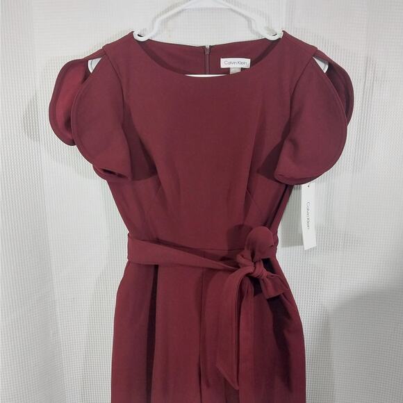 NWT@$139! CALVIN KLEIN! BURGUNDY 1 PC BELTED, PUFF SLEEVE JUMPSUIT, ONESIE! SZ 4 - Picture 3 of 12